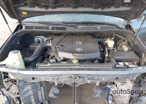 2008 Toyota Tundra Base V6 z USA, uszkodzony, nr VIN 5TFRU54128X016084